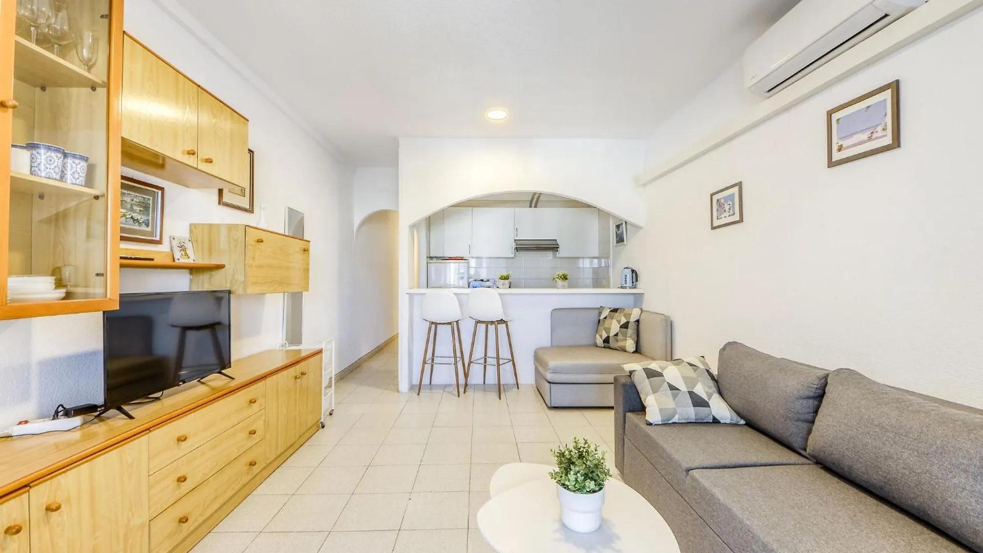 Apartment Sant Maurici-24 By Interhome إمبوريابرافا إسبانيا